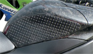 Stompgrip Tank Protector Kit Volcano Black For YZF R1 2007-2008