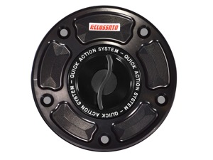 Accossato Quick-Turn Fuel Cap Black Suzuki GSX-R 600 750 1000 - Quick-turn fuel cap for Suzuki GSX-R 600/750/1000